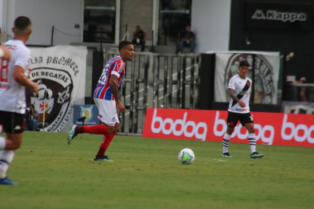 Em jogo tenso, Bahia empata com o Vasco fora de casa