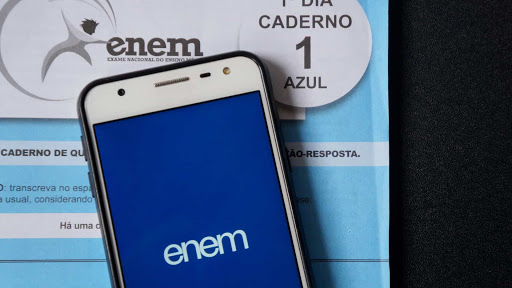 Primeiro dia de prova digital do Enem tem abstenção recorde de 68,1%