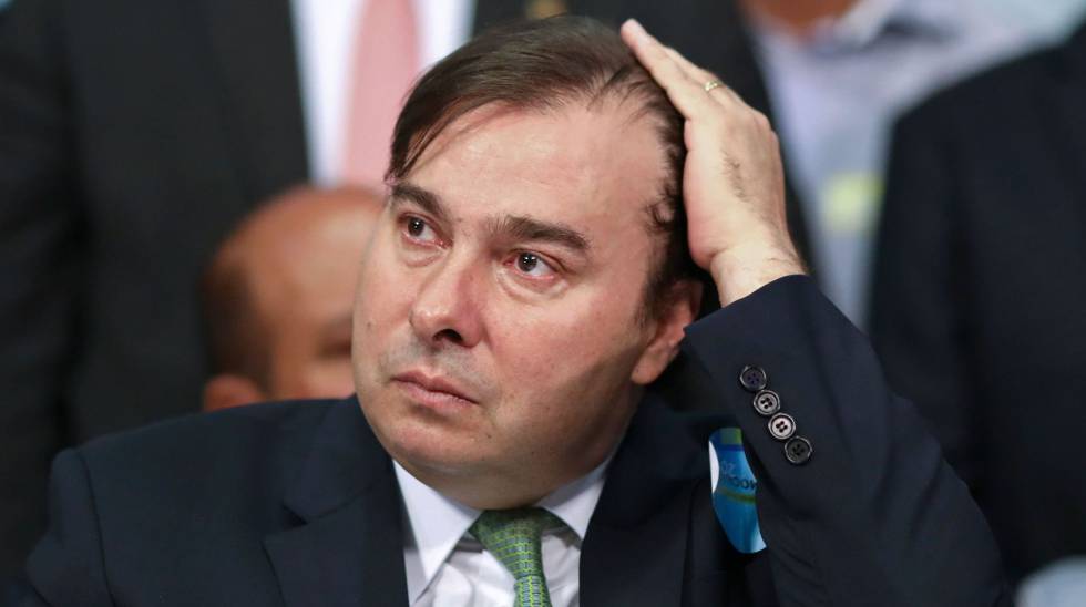 Maia diz a deputados que decidiu deixar o DEM após eleição na Câmara