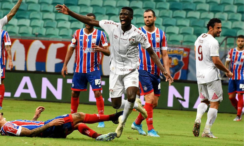 Fluminense vence Bahia e fica perto do G-4 do Campeonato Brasileiro