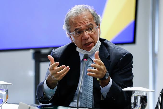 Governo planeja recriar Ministério do Planejamento e diminuir influência de Guedes