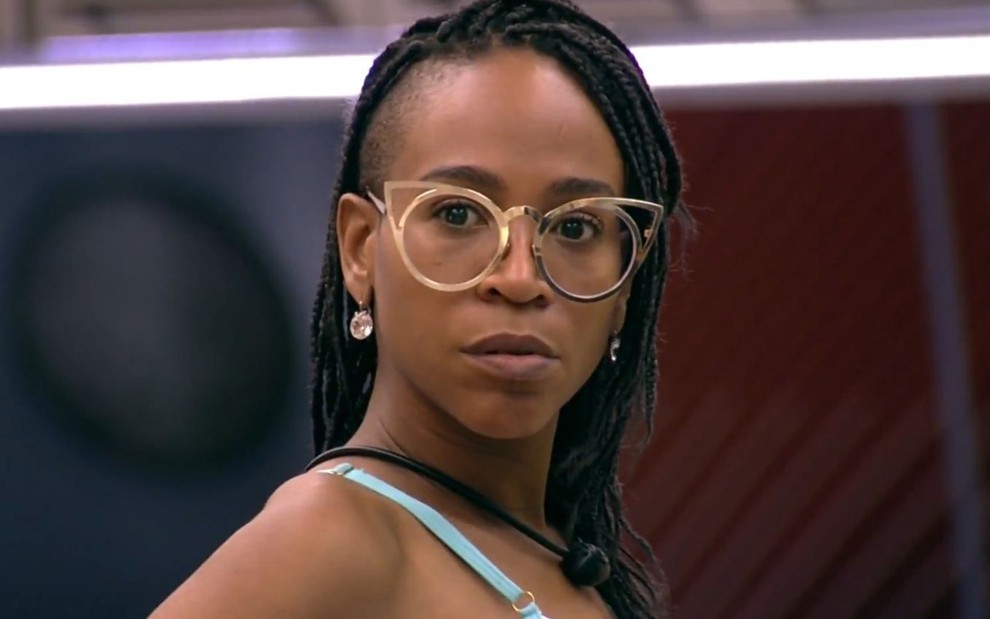 Karol Conká é indicada ao paredão por Gilberto