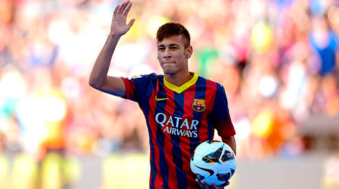 Em muitas especulações, Neymar afirma: 'Sou do Barça'