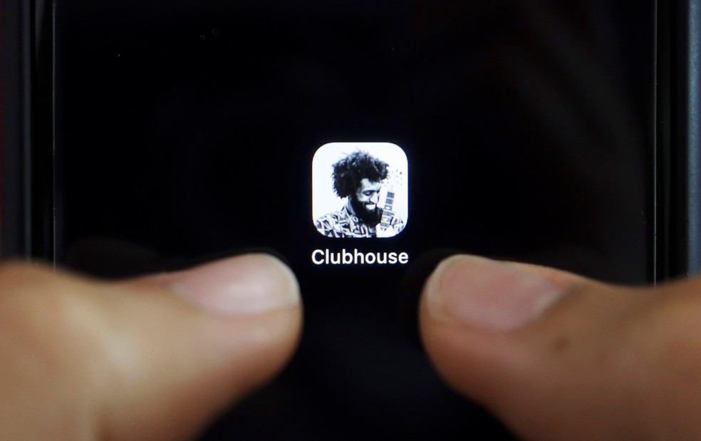 Conheça o Clubhouse, rede social de conversas por áudio que virou sensação