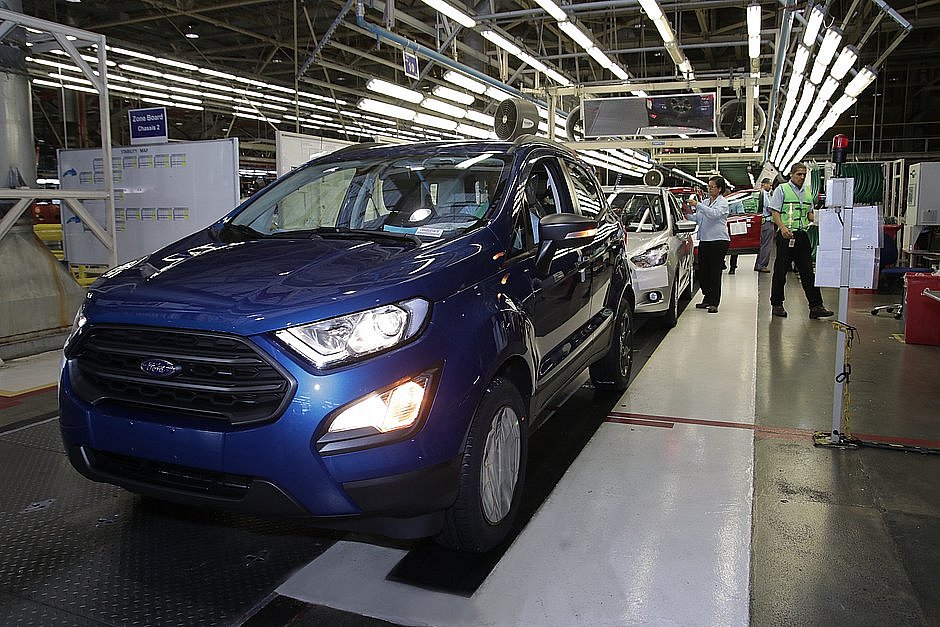 Após queda recorde em 2020, produção automobilística deve ir a ‘quase zero’ sem a Ford