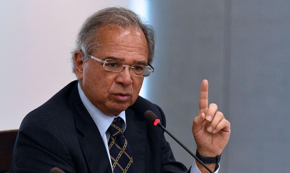 Guedes planeja aprovar auxílio emergencial em 3 semanas