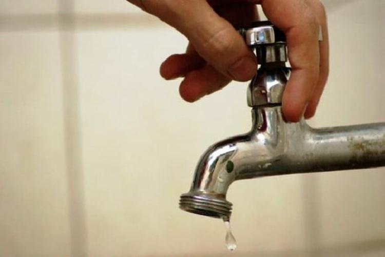 Abastecimento de água será interrompido em várias regiões de Camaçari na terça (23) 