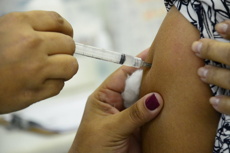 Dias d'Ávila segue com vacinação contra Covid-19 nesta segunda
