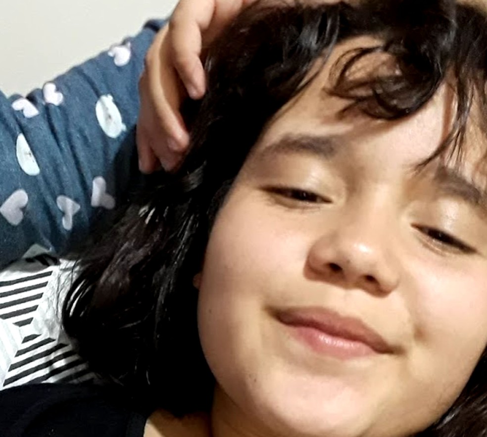 Pai diz que menina morta por síndrome pós-covid não teve sintomas