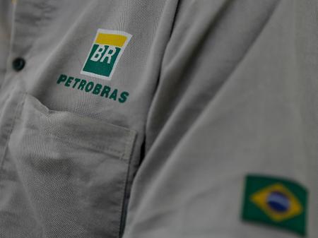 Petroleiros anunciam greve na Bahia e em outros 5 estados a partir de hoje