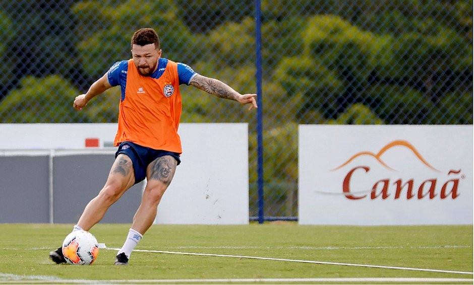 Decisivo e goleador, Rossi vive nova fase sob o comando de Dado
