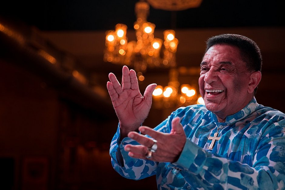 Estado de saúde de Agnaldo Timóteo é grave; ele está na UTI com covid-19