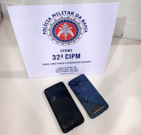 Jovem tem celular recuperado pela PM em Pojuca após roubo no Centro 