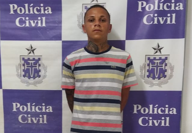 Acusado de tráfico é preso com drogas e armas em condomínio no Caboré