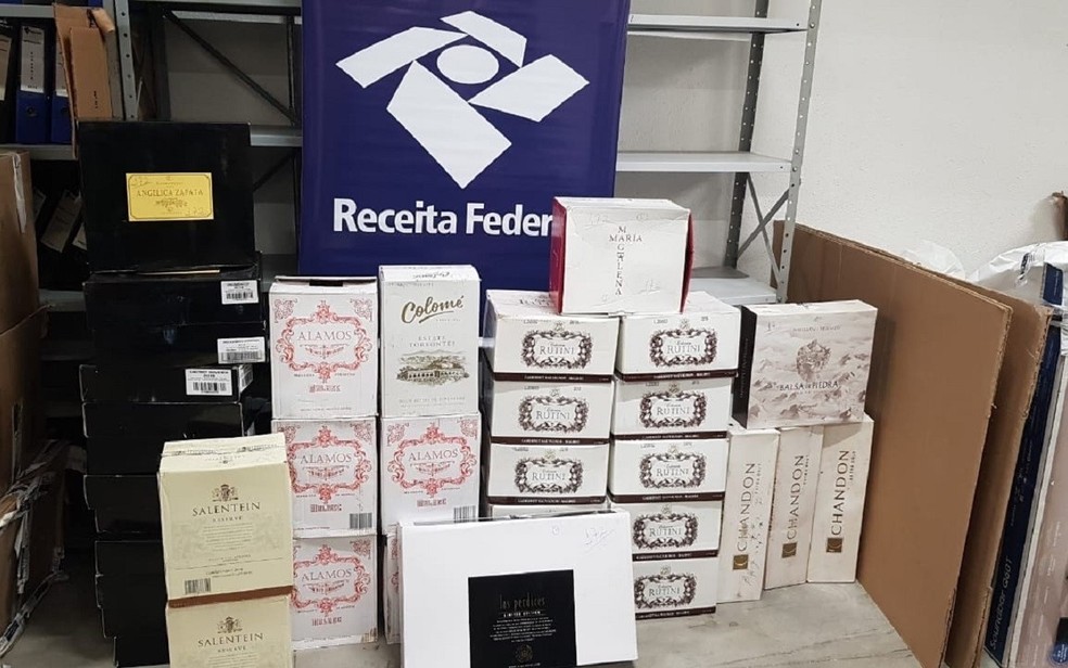 Receita Federal apreende 173 garrafas de vinho argentino em Salvador