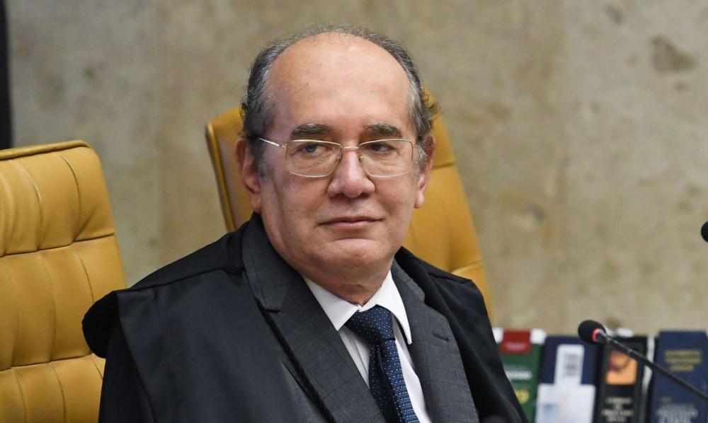 Gilmar Mendes vota para manter decreto que proíbe cultos religiosos 