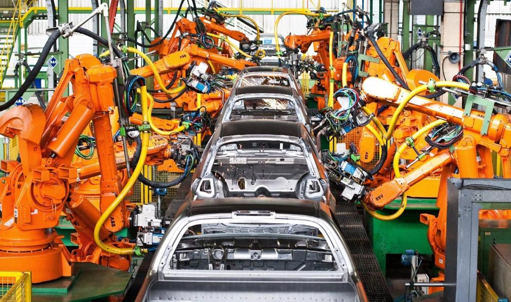 Sem Ford, indústria baiana desaba 20,9%