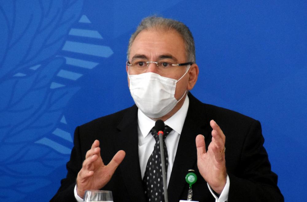 Queiroga diz que 1,5 milhão de brasileiros estão com a segunda dose da vacina atrasada