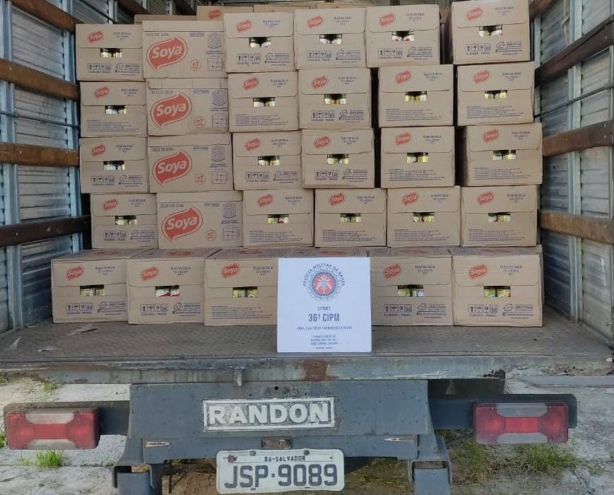  Carga roubada avaliada em R$ 237 mil é recuperada em Dias d’Ávila