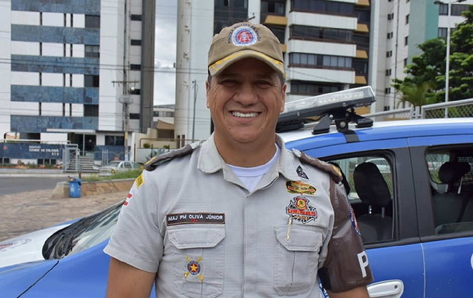 Major da PM morre após moto ser atingida por carro em rodovia baiana