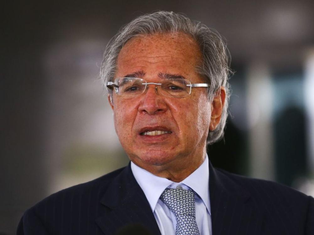 Emenda deve solucionar impasse do Orçamento, dizem Guedes e líder do governo