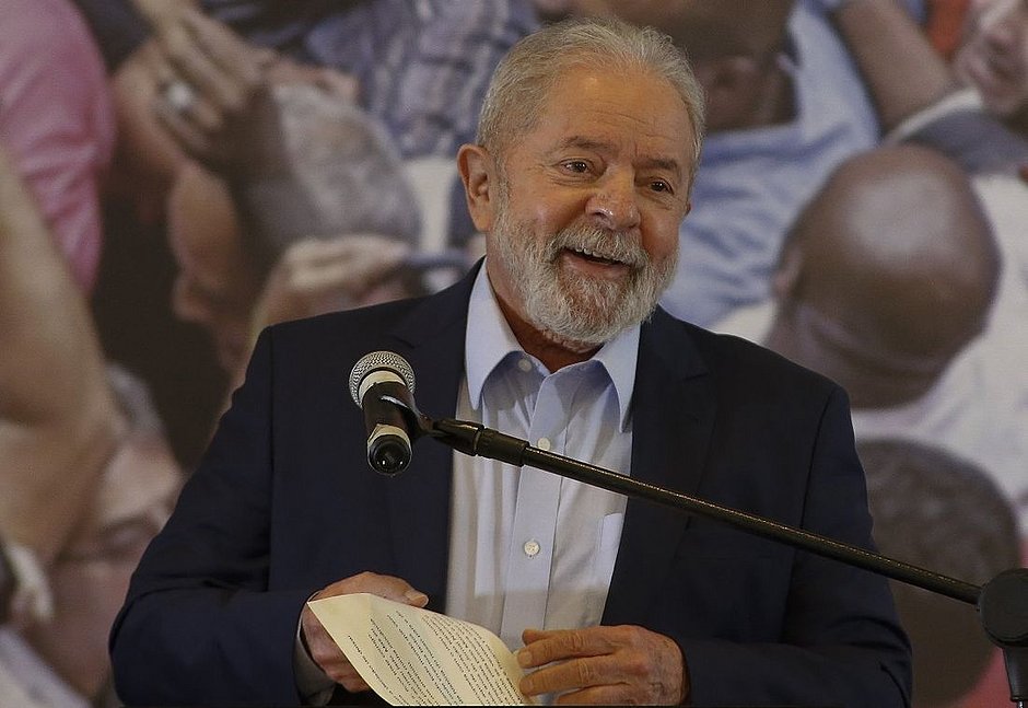 Maioria do STF vota para enviar ações de Lula para a Justiça Federal do DF