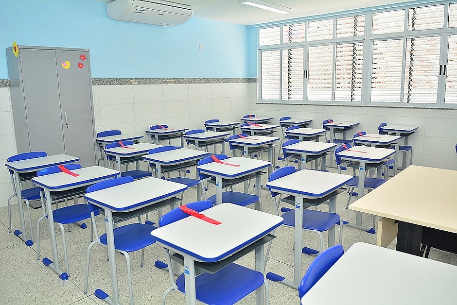 Aulas presenciais retornam dia 3 de maio em Salvador