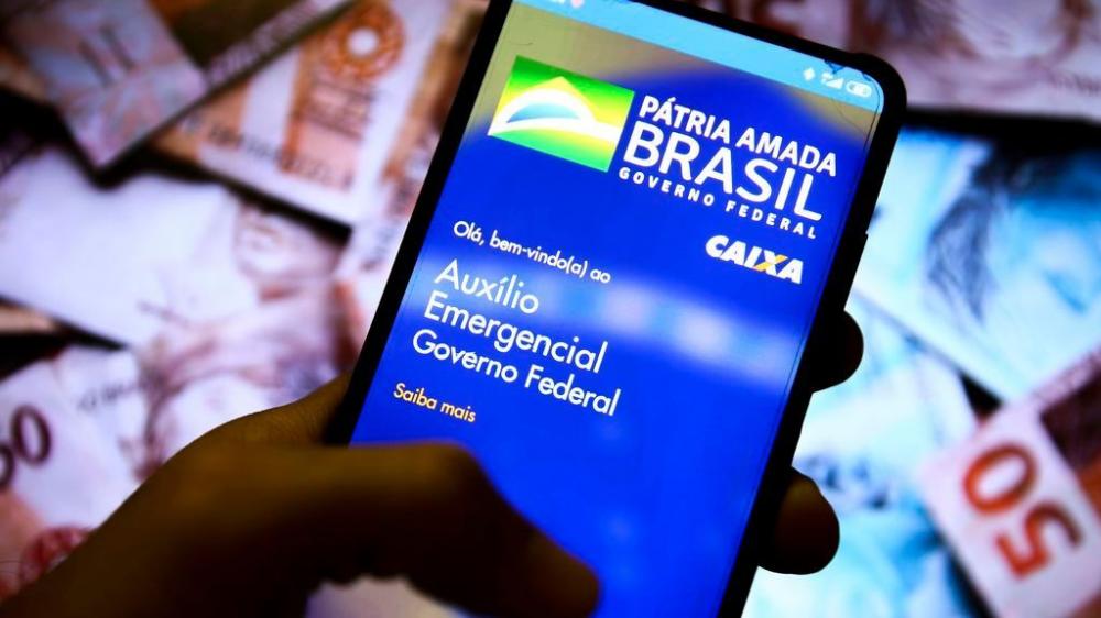 Auxílio emergencial é pago a beneficiários do Bolsa Família com NIS 6