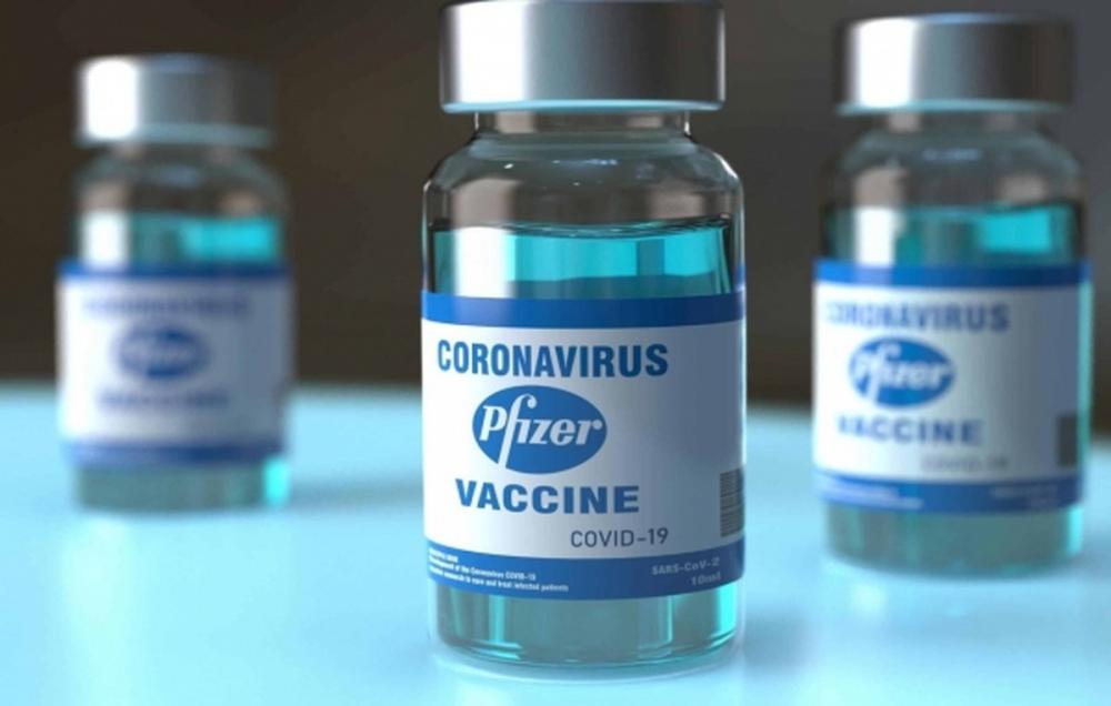 Pfizer corrige Ministério da Saúde e diz que doses devem ser aplicadas em intervalo de 21 dias