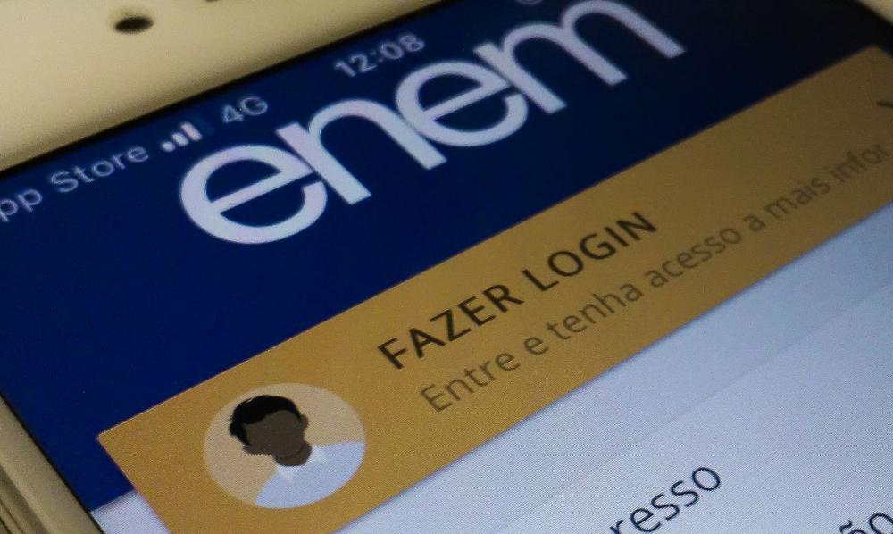 Governo divulga datas para pedir isenção de taxa de inscrição no Enem