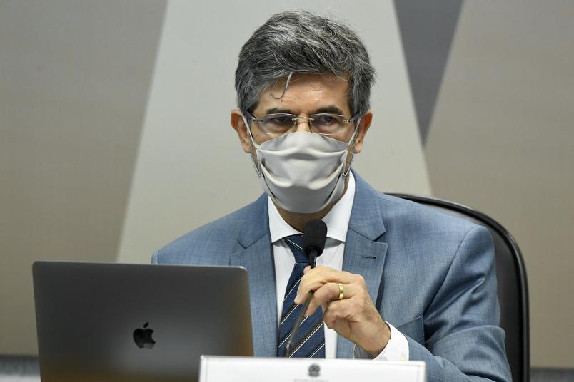 'Ninguém sabe quando vai acabar a pandemia', diz Teich na CPI da Covid