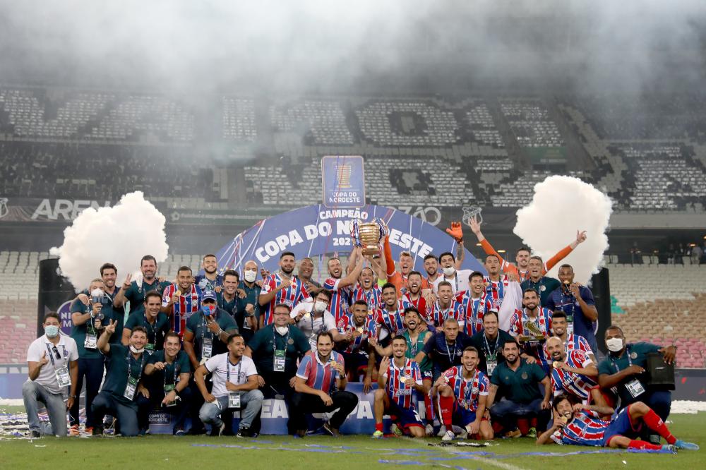Nos pênaltis, Bahia vence Ceará e é campeão da Copa do Nordeste
