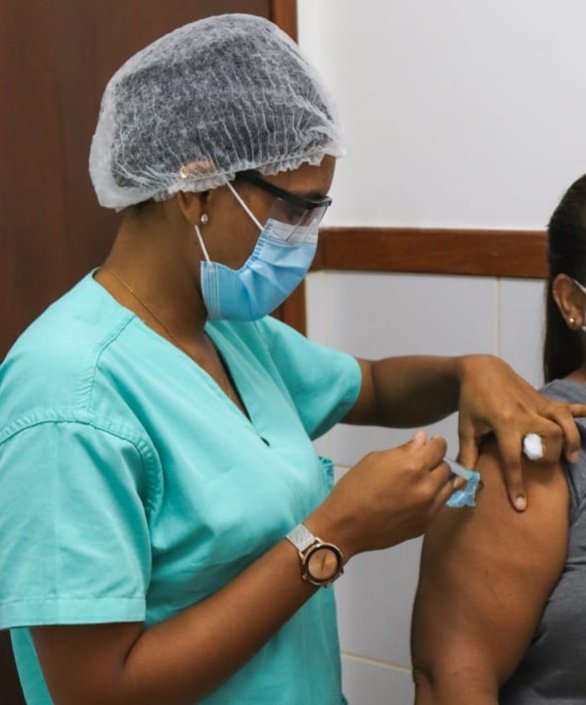 Mata de São João inicia vacinação de pessoas com comorbidades e deficiências nesta segunda 