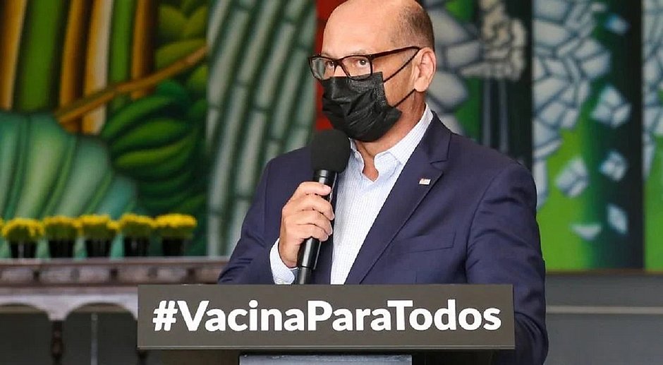 Sem IFA, vacinação pode ser afetada a partir de junho, alerta Dimas Covas