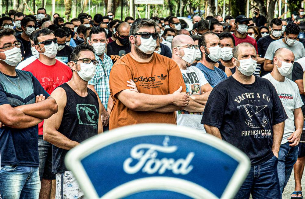 Aprovado por unanimidade, acordo com a Ford põe fim a 