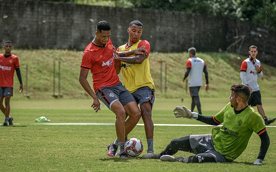 'No Vitória vou ter mais espaço', projeta Guilherme Santos