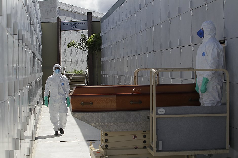 Bahia ultrapassa a marca de 20 mil mortos pela covid-19 na pandemia
