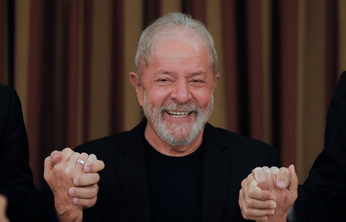 'Serei candidato contra Bolsonaro', diz Lula em entrevista à revista francesa