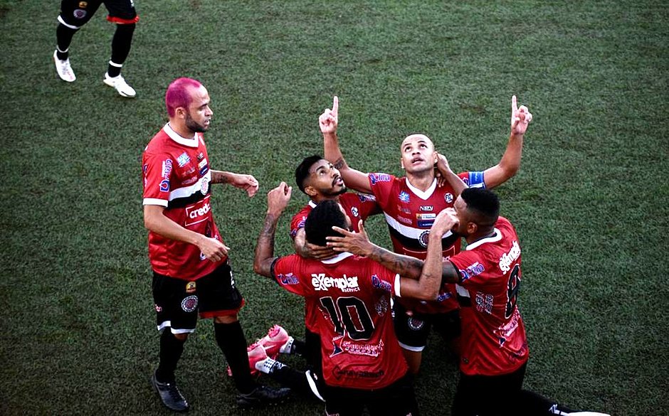 Atlético de Alagoinhas vence Bahia de Feira fora de casa e é campeão baiano