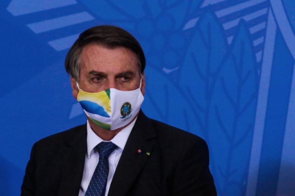 Bolsonaro vai ao STF contra lockdown e toque de recolher em estados