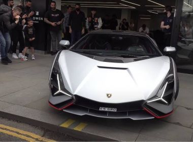 Brasileiro causa tumulto em Londres ao ir buscar Lamborghini de R$ 22 milhões 