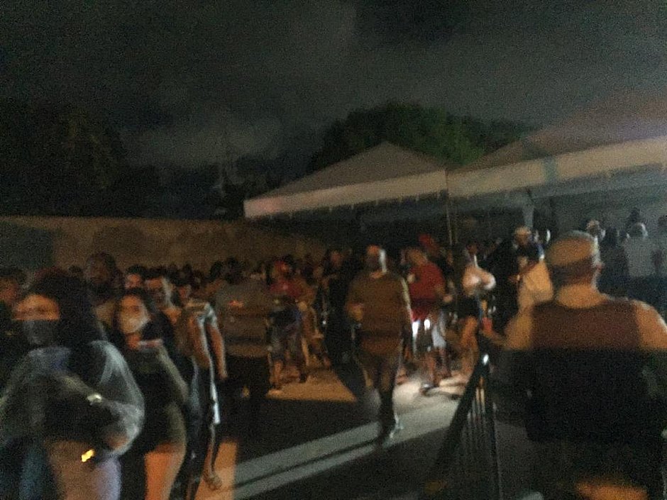 Casa de eventos clandestina é interditada após festa com 500 pessoas em Canabrava
