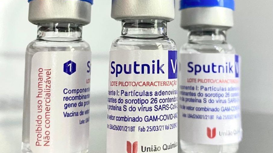 Com condicionantes, Anvisa aprova uso e importação da Sputnik V e da Covaxin