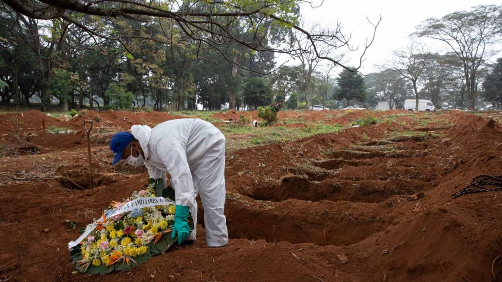 Brasil tem 1.689 mortes por covid nas últimas 24h; total é de 472.531