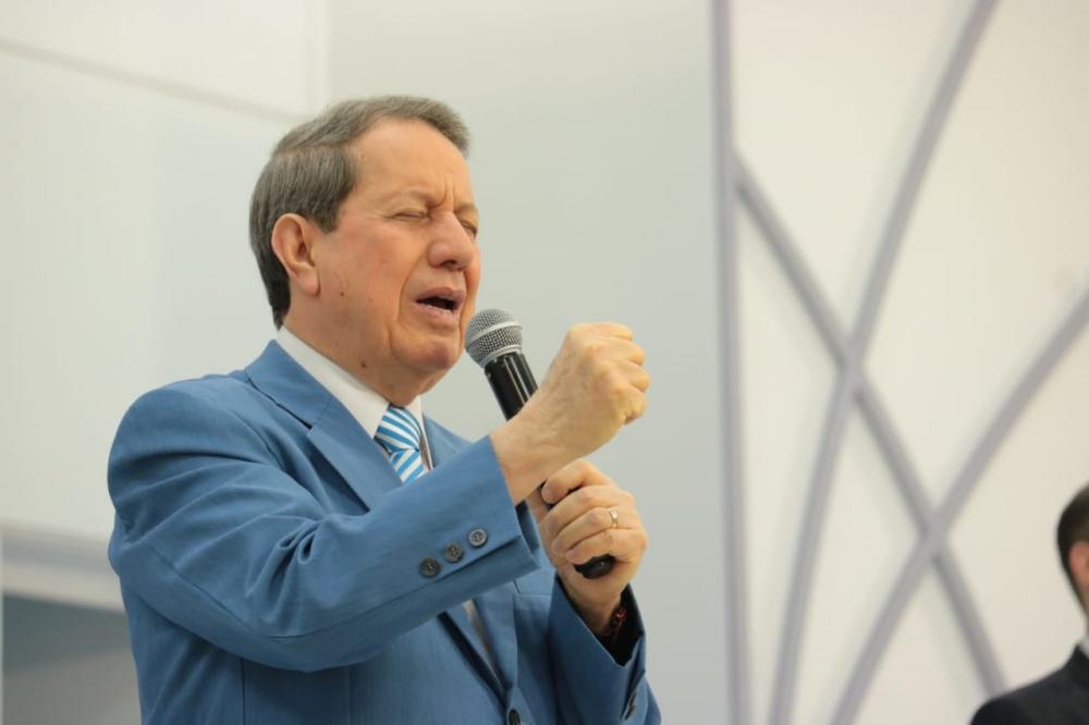 Com covid-19, pastor R.R. Soares é intubado após piora no seu quadro 