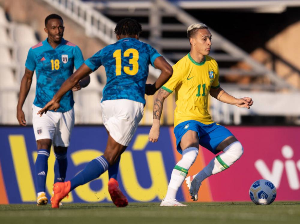 Seleção Olímpica domina, mas desperdiça chances e perde para Cabo Verde