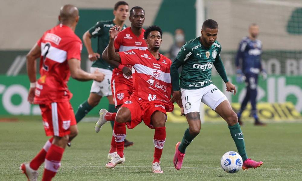 Palmeiras é eliminado da Copa do Brasil nos pênaltis para o CRB 