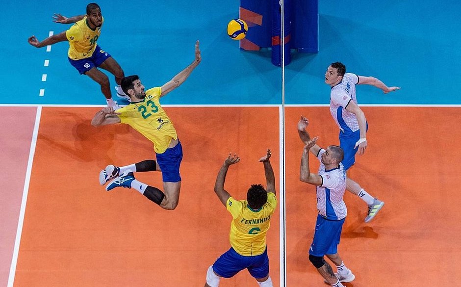 Brasil sofre, mas vence de virada a Eslovênia na Liga das Nações
