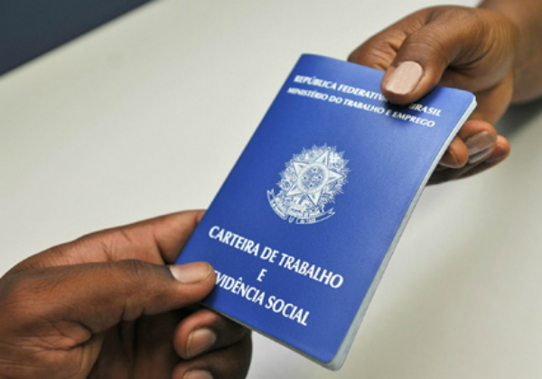 SineBahia divulga vagas de emprego em Dias d'Ávila