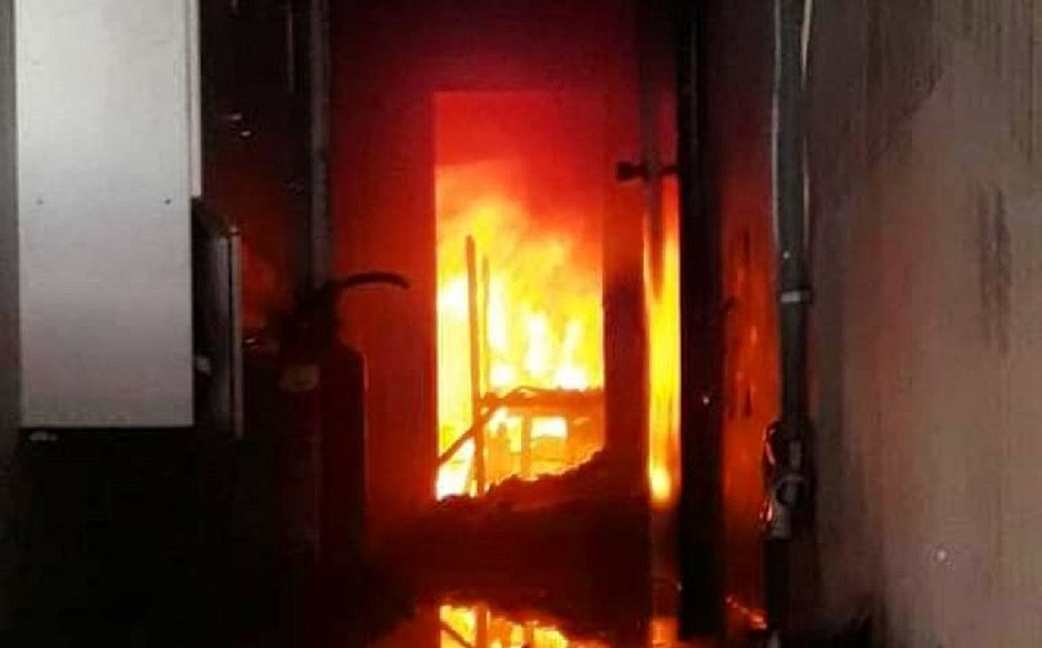 Bombeiros controlam incêndio em fábrica de Cruz das Almas